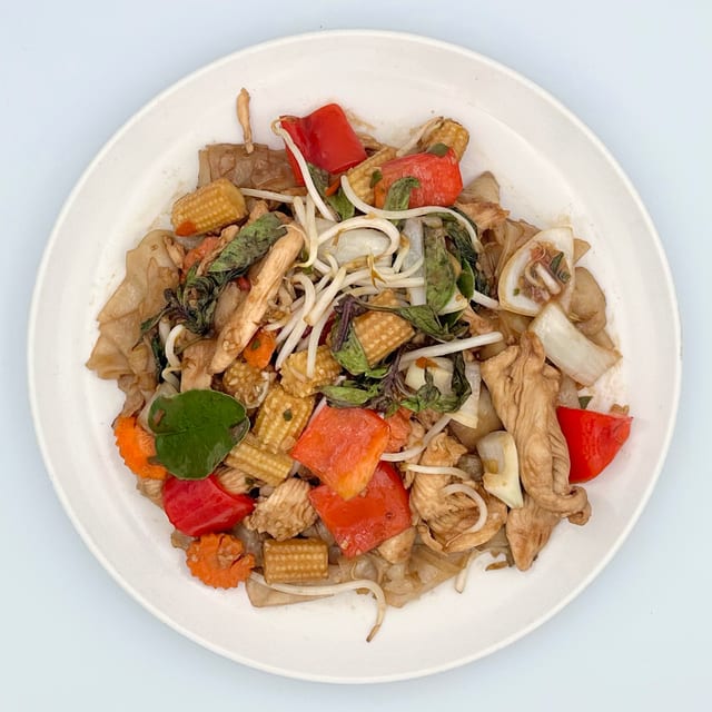 Pad Khee Mao 🌶️.