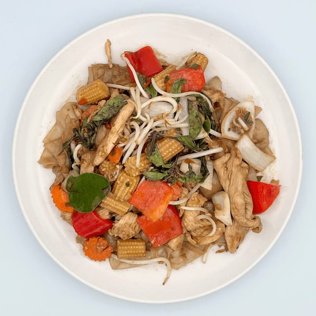 Pad Khee Mao.